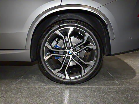 2026�� xDrive 40Li M�˶���ҹ��װ