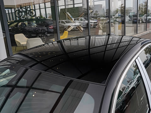 2026�� �Ŀ� 530Li ������ M�˶���װ