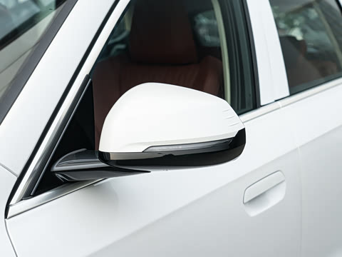 2026�� sDrive25Li X�����װ