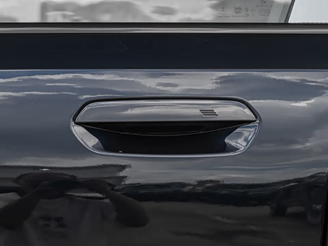 2026�� 525i M�˶���װ