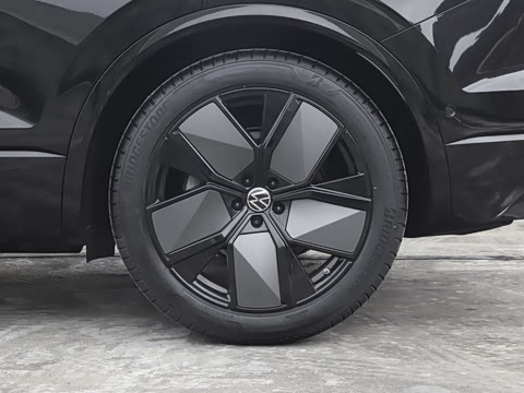 2026�� 3.0TSI �񾳰� �����˶���װ