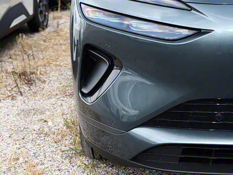 2025�� EV 605�캽Plus��