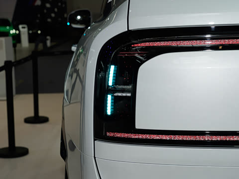 2025�� Ultra�� 70kWh