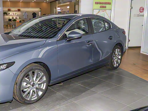 2025�� 2.0L �Զ����Ű�