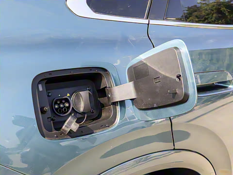 2025�� 185KM�����