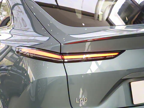 2025�� 60kWh ������