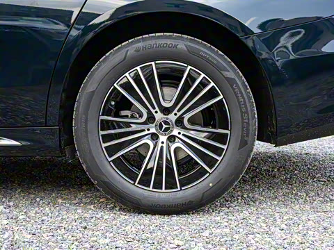 2025�� �Ŀ� E 260 L