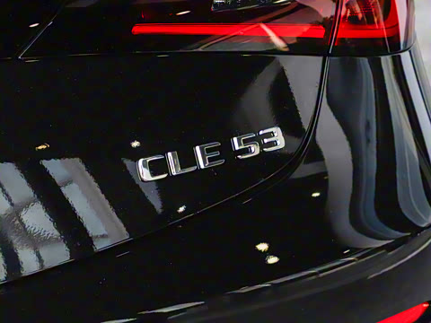 2025 Ŀ AMG CLE 53 4MATIC+ ܳ