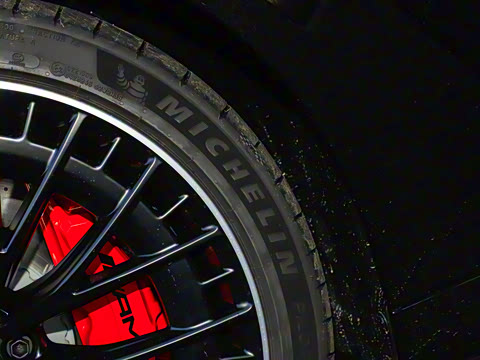 2025 Ŀ AMG CLE 53 4MATIC+ ܳ