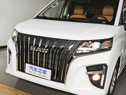 2025�� 2.0L �ֶ���������� 9��