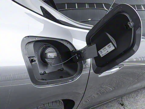 2026�� TFSI quattro 150kW �׷�������