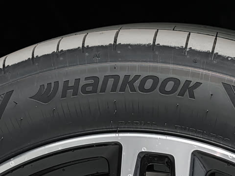 2026�� �Ŀ� 530Li ������ M�˶���װ