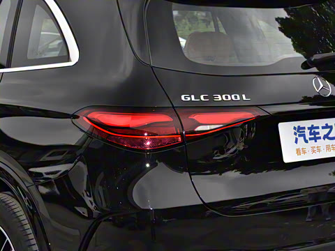 2026�� GLC 300 L 4MATIC ������