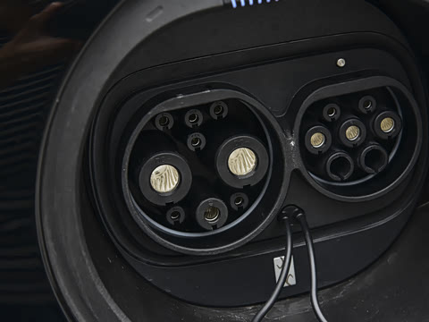 2026�� PHEV ����������