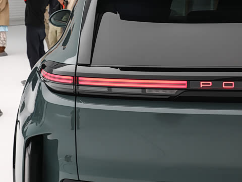 2026�� Cayenne Turbo Electric