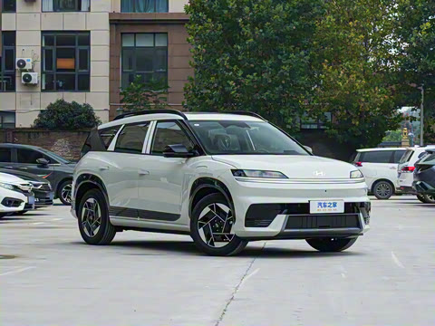 2025�� ����TECH�� 64.2kWh