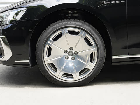 2026�� A8L Horch��ʼ�˰� 60TFSI