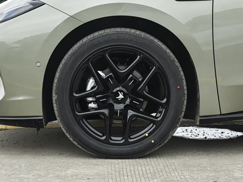 2026�� 535 MAX+�����