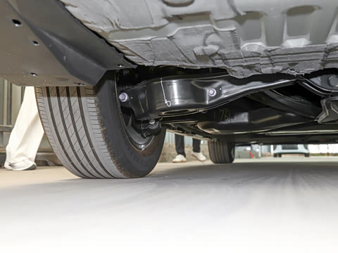 2027�� 2.5L ˫������������