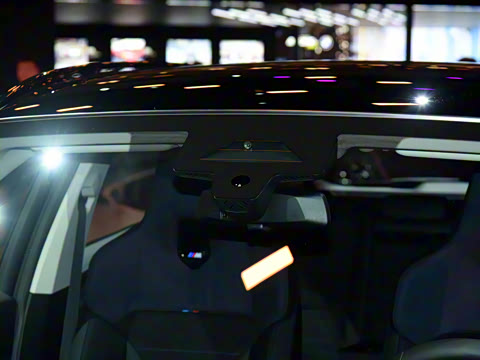 2025�� xDrive30L M�˶���ҹ��װ