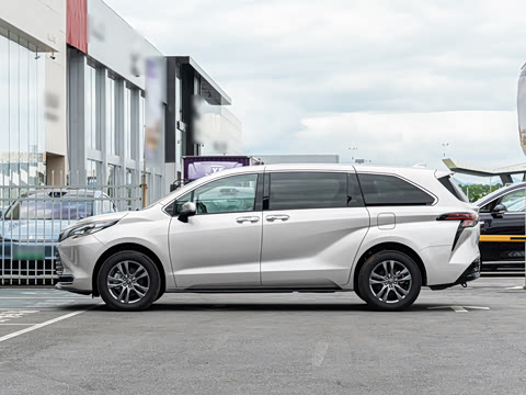2027�� 2.5L ˫����������