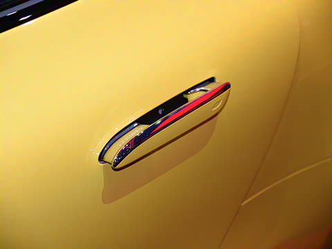 2025�� AMG GT 63 4MATIC+