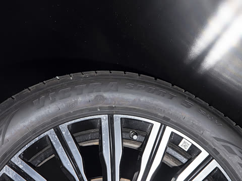 2027�� 2.0T ˫�������������
