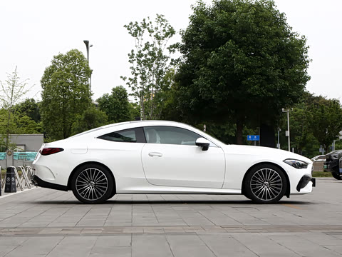 2026�� �Ŀ� CLE 300 4MATIC �����ͽ��ܳ�