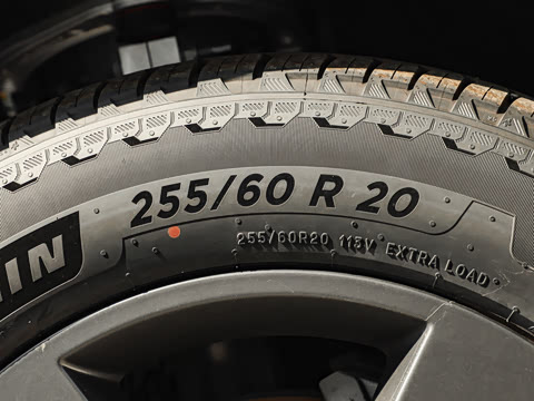 2025�� 90 3.0T Ӣ��֮���ر��