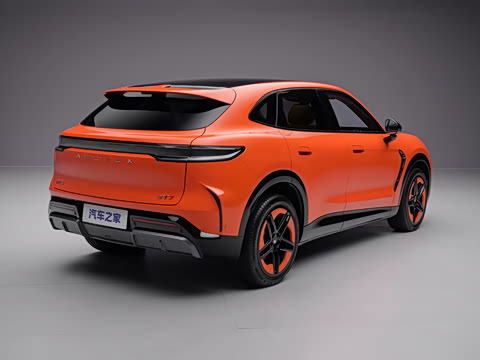 2026�� ���� 715 ULTRAǬ����