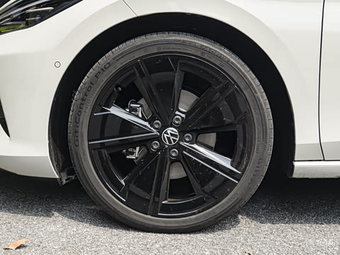 2026�� ���L GTS 380TSI ����������