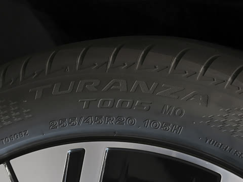 2026�� 500 4MATIC ������