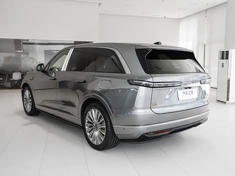 2025�� Ultra ������