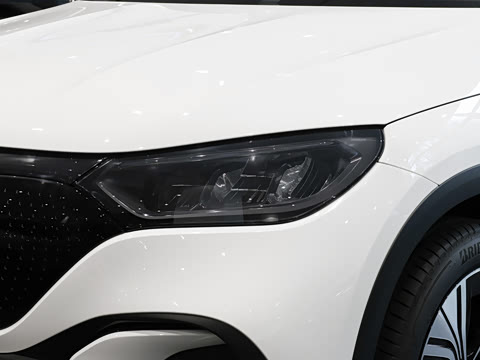 2026�� 500 4MATIC ������