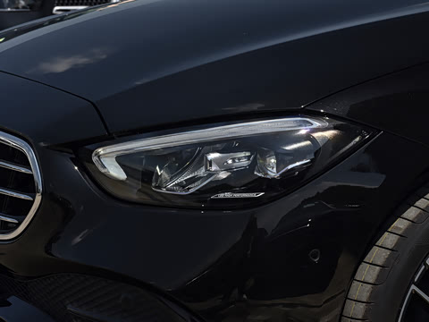 2026�� �Ŀ� C 260 L