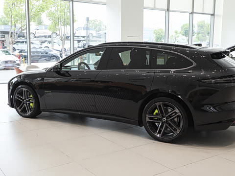 2026�� �ھ������ 100kWh Touring