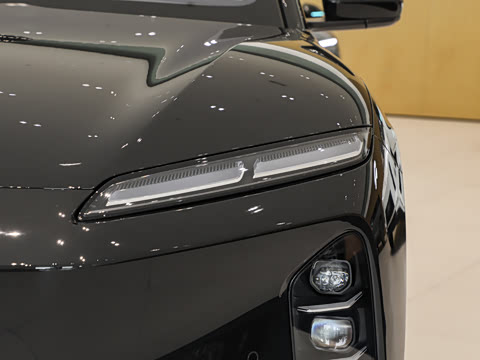 2026�� �ھ������ 100kWh Touring