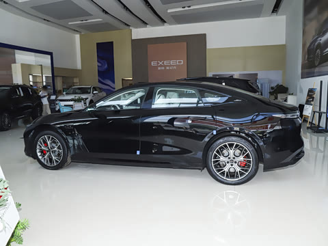 2027�� ���� 302 Max�����״��