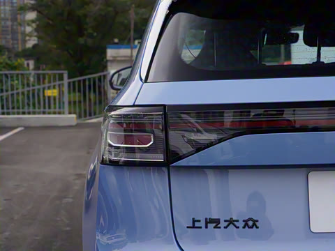 2026�� ���� 300TSI ������