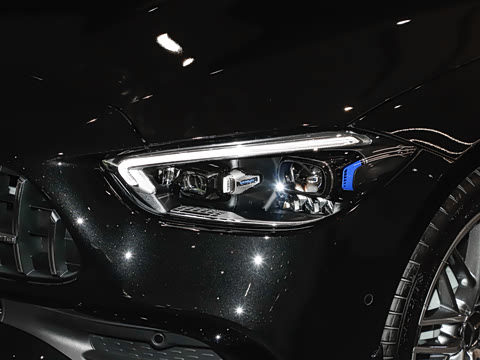 2026�� AMG C 43 4MATIC