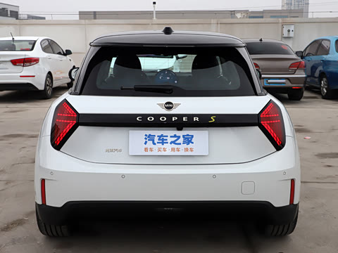 2026�� 463km COOPER SE ������