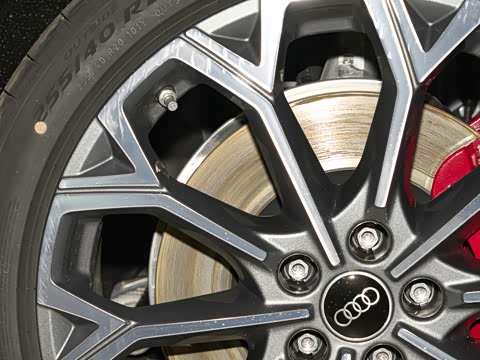 2026�� 2.0T �߹���