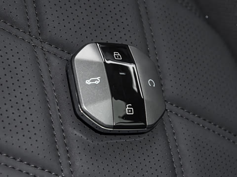 2026�� 2.0TD DCT ����ʿ  XWD����