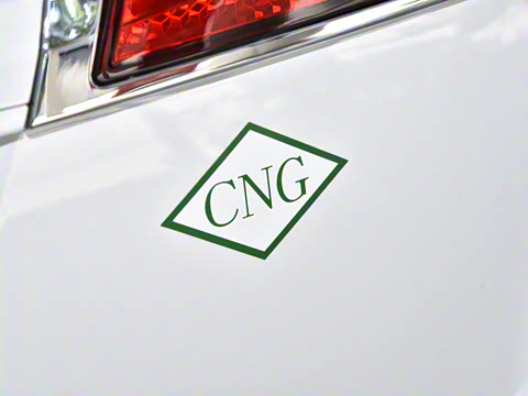 2025�� 2.0L �ֶ�������CNG 7��