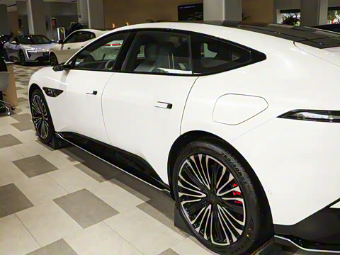 2026�� Max ���̰�