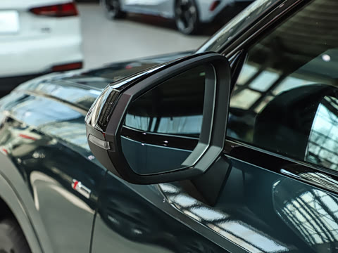 2026�� quattro 45�����ذ� 40TFSI ʱ�ж�����