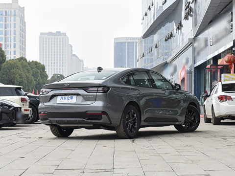 2026�� 1.5T  EcoBoost  ������