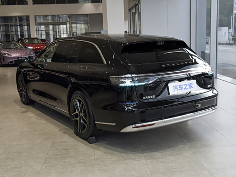 2025�� ���� Max (896�߼����״