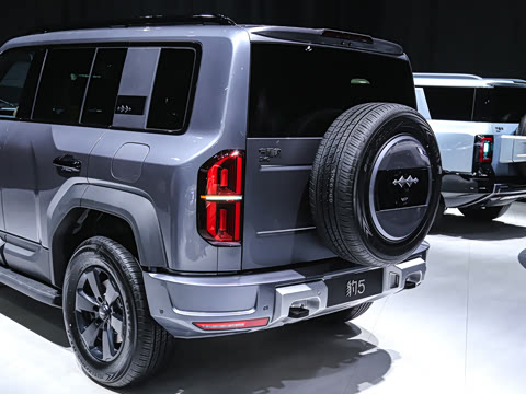 2025�� 210KM ����Ǭ��Ultra+��