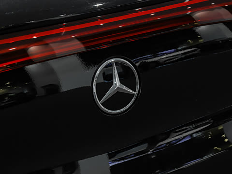 2025�� 500 4MATIC